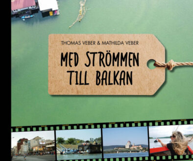 Med-strommen-SE_fram